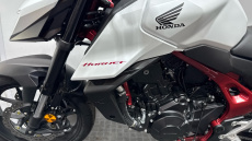 Honda CB750 Hornet (25MY)